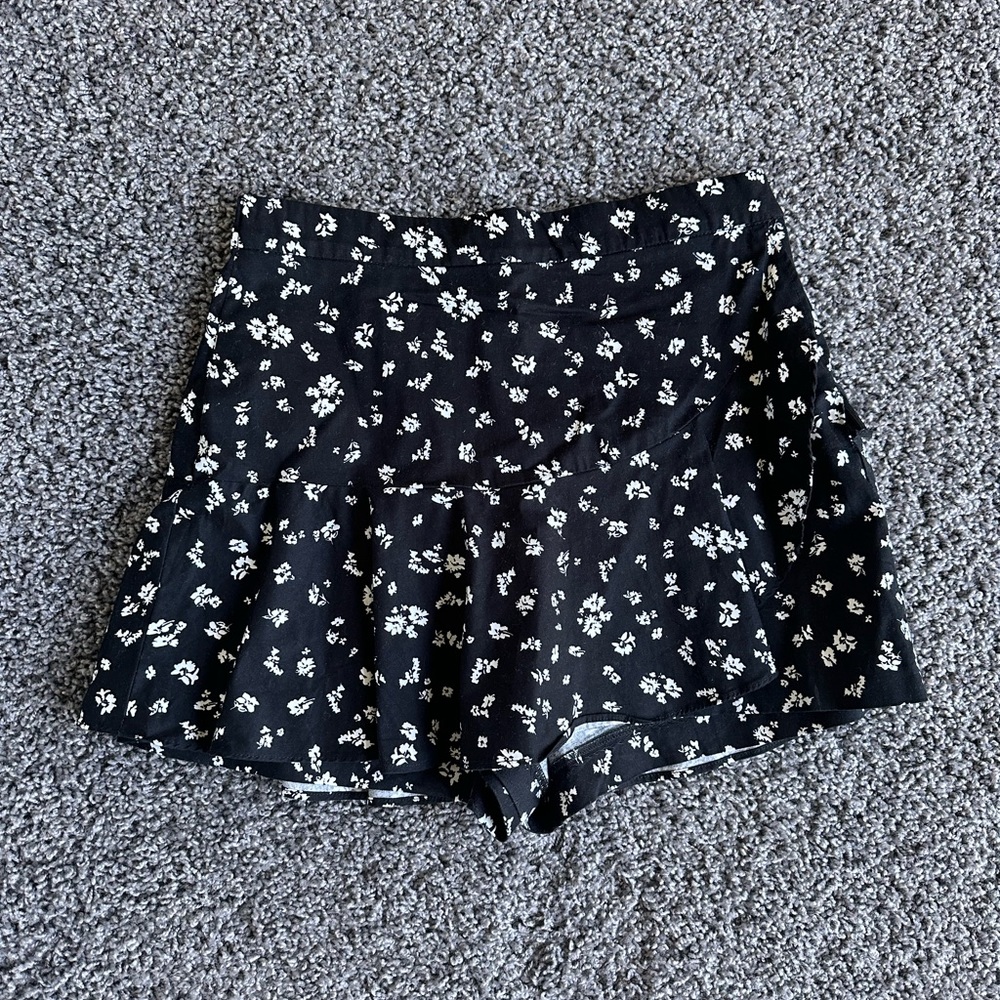 Womens Zara Skirt Size M